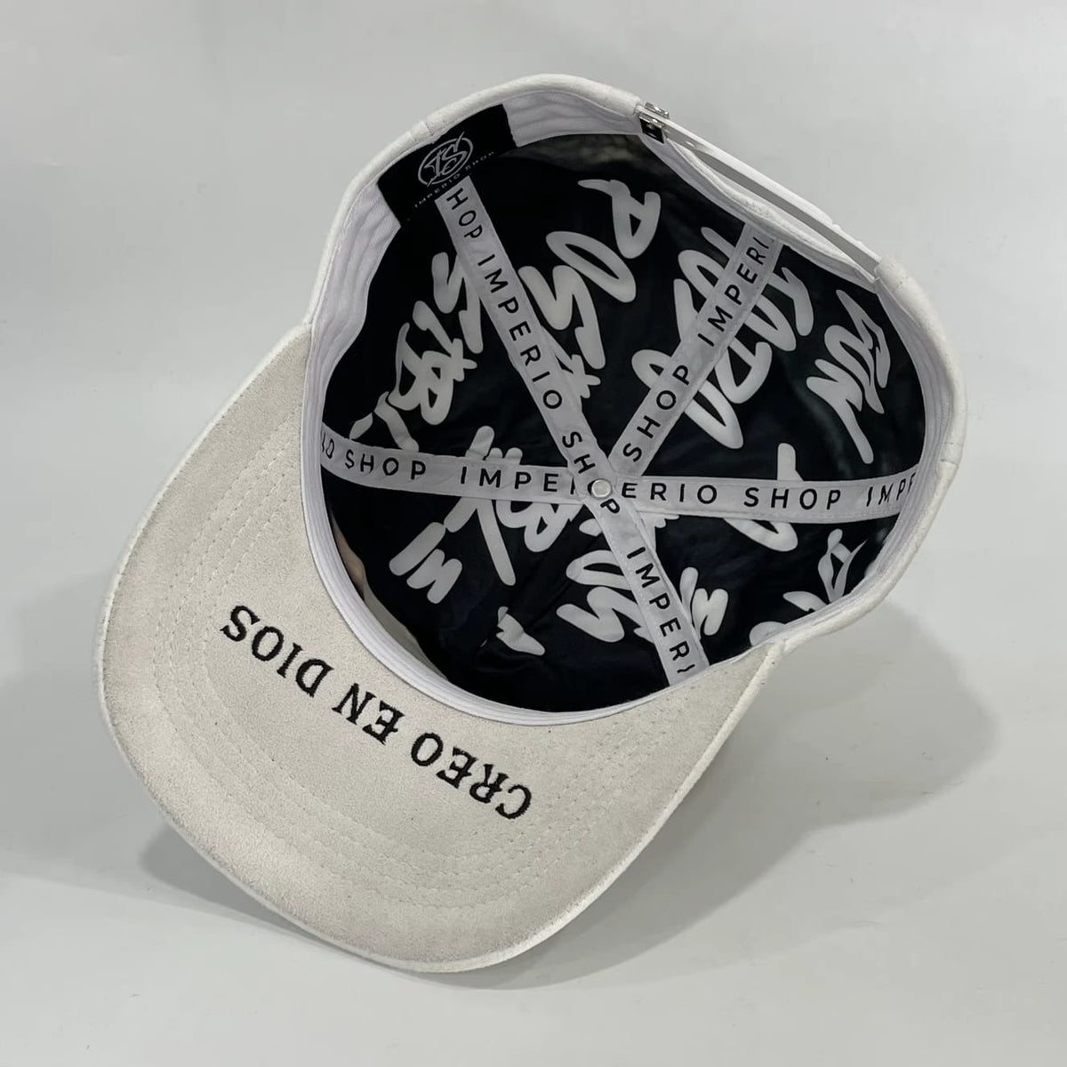 Imperio Caps "CREO EN DIOS" HATS